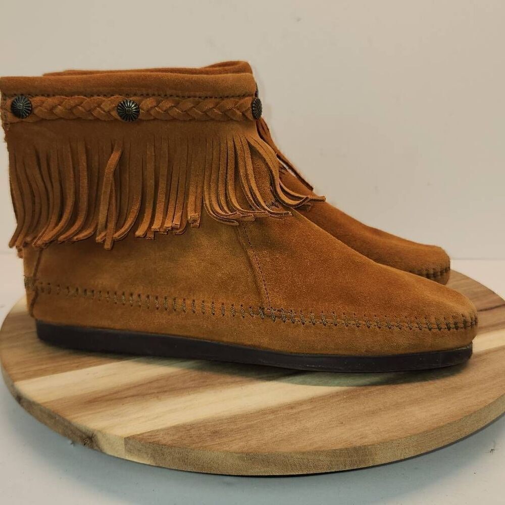 Minnetonka Back Zip Boot - Chestnut Women's Size 9.5